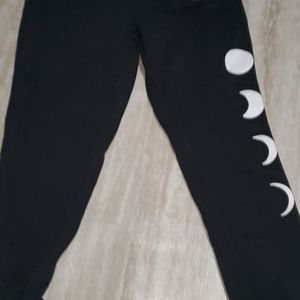 Black moon sweatpants